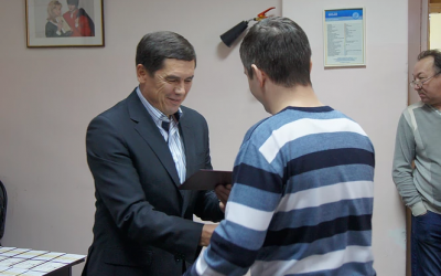 Альфир Бакиров вручил дипломы специалистам управляющих компаний