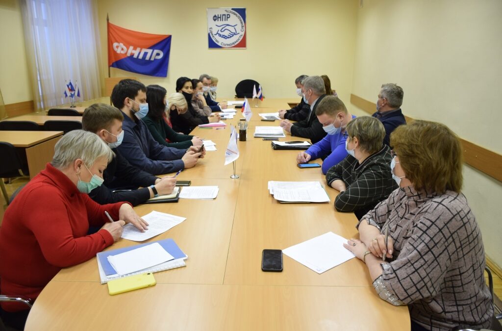 Общественники и чиновники обсудили будущее предпринимателей Заволжского рынка